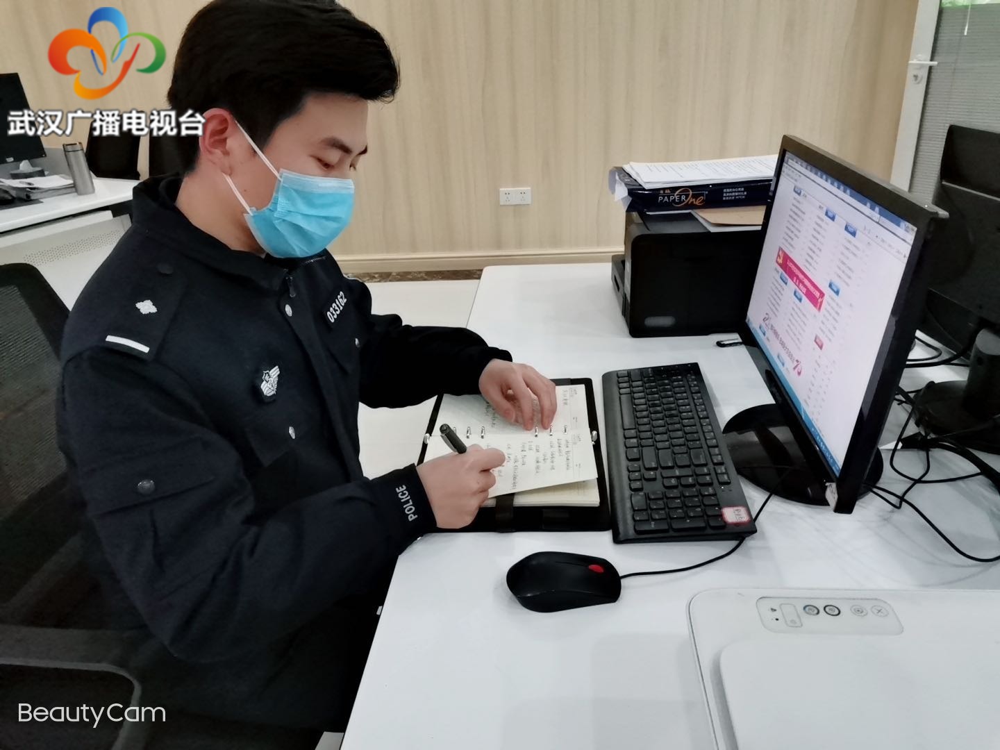 揭秘！武汉中心城区首个“无疫情街道”背后的警蓝秘诀