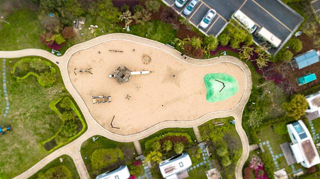 海洪宁静,海洪宁静海涛宁谧什么意思