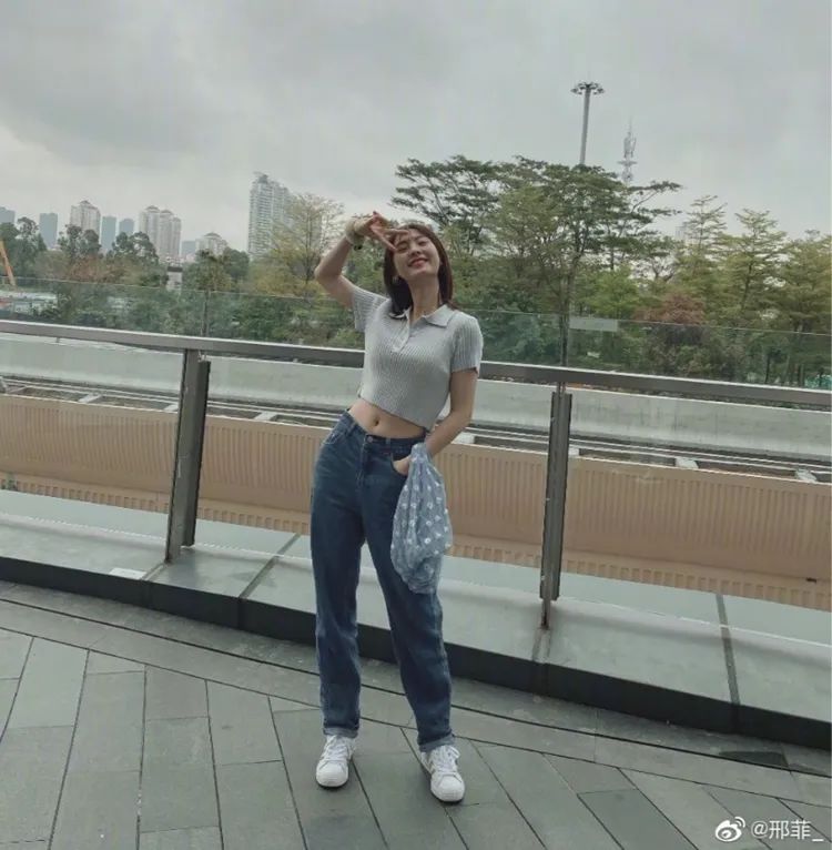 易烊千玺同款闪电帆布鞋,终于买到易烊千玺同款鞋