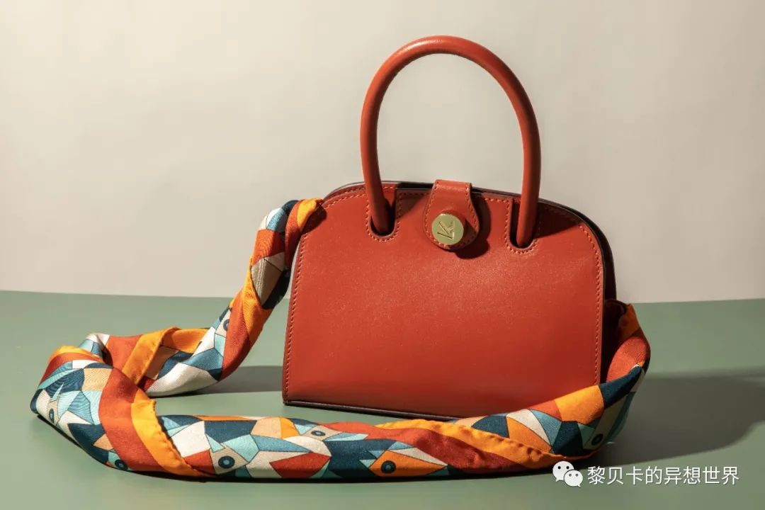 一年四季都可以背的包包性价比高,这9款包包每次背都被人说很好看