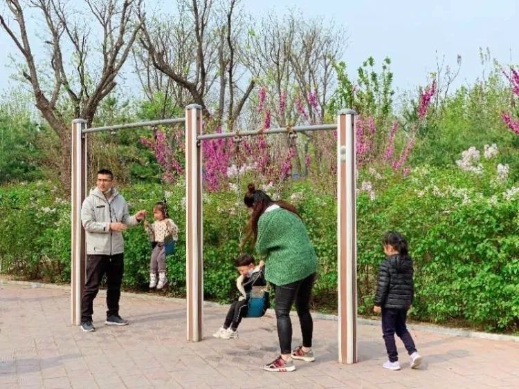 走出家门享受阳光明媚,走出家门畅游祖国大好河山