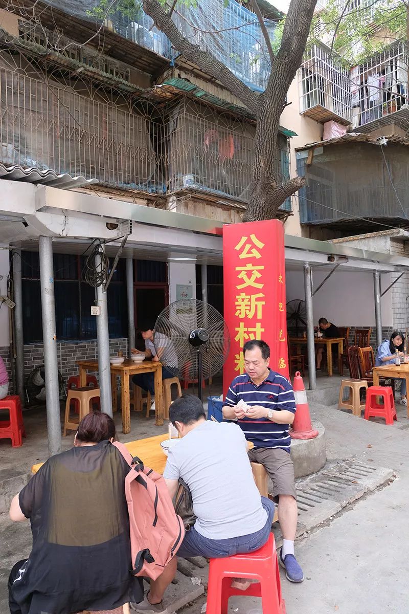 除了一碗米粉长沙人还怎么吃早餐,长沙人的早餐从吃第一碗粉开始