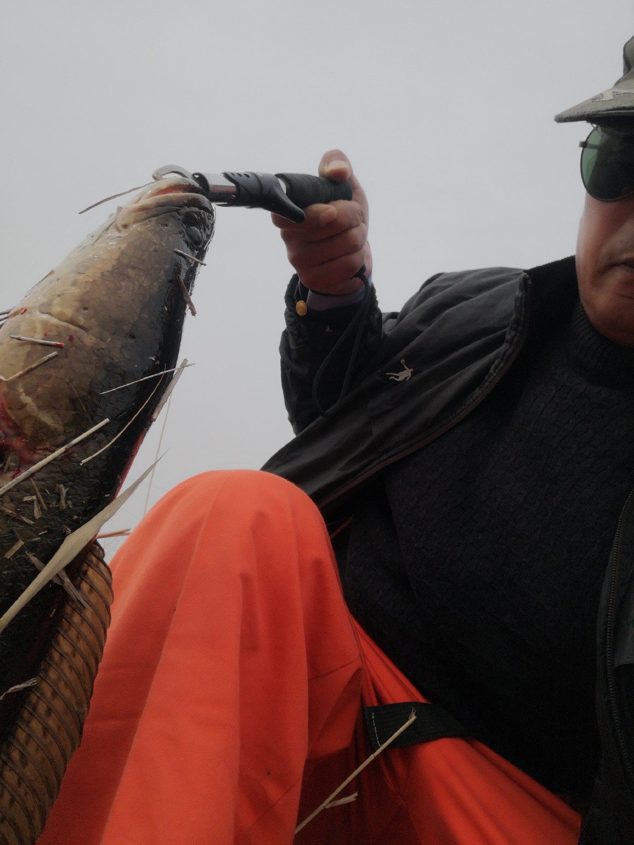 初春打黑雷蛙,开春路亚打黑刺鱼技巧