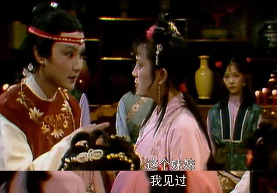 黄子韬和辛柏青,黄子韬清爽少年感穿搭盘点