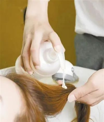 硅油洗发水致癌,什么洗发水最好拯救发际线
