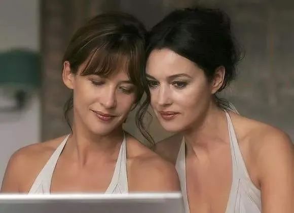 意大利美人都是上帝眷顾的*物尤**