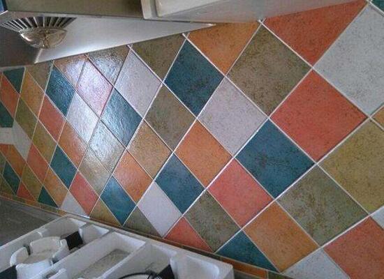 墙砖的勾缝技巧,墙砖需不需要填缝勾缝