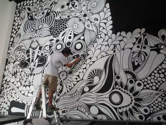 儿童卧室简单墙画手绘,留一面水泥墙