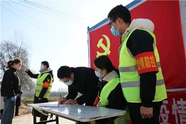 师大夜读丨“草鞋老师”吕清太:我扎根西部教书的四十年