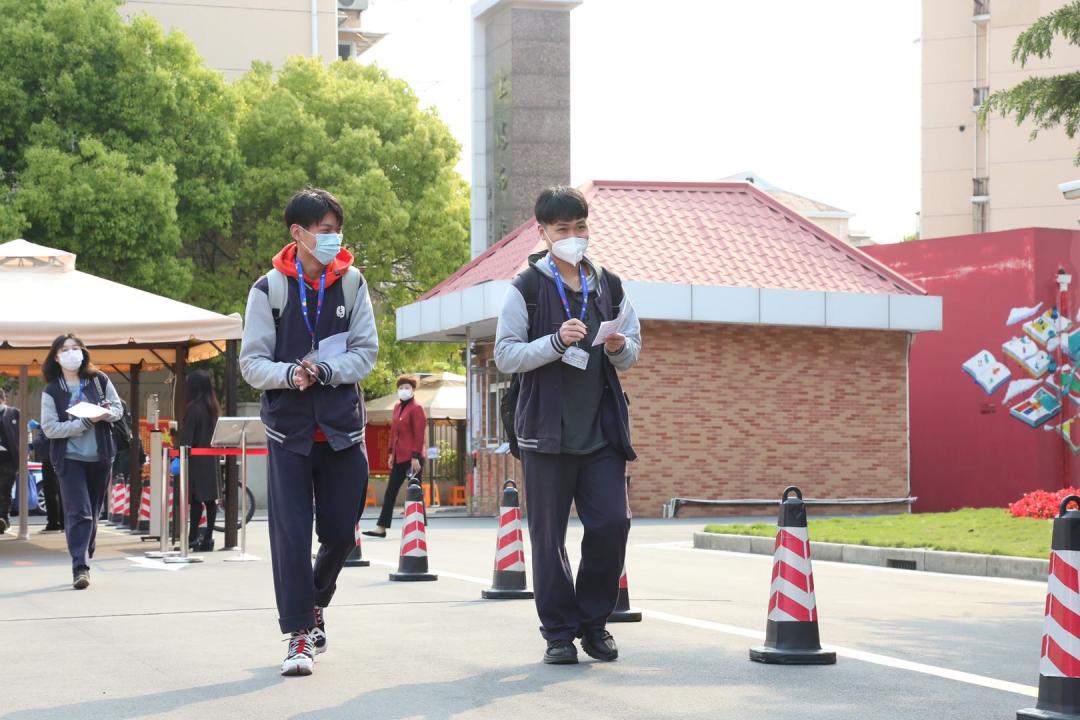 返校开学视频,开学返校在即