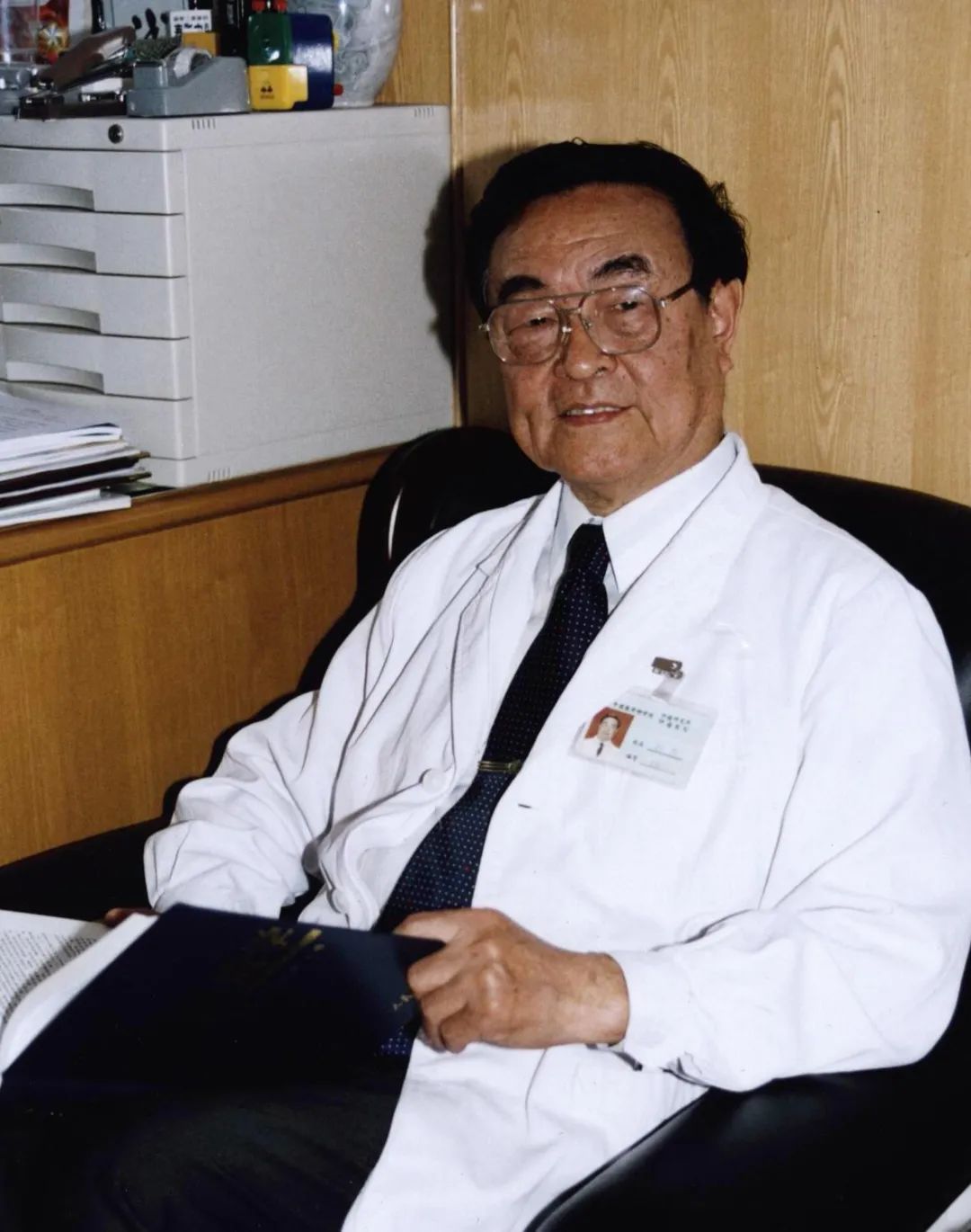 中国十大顶尖医学大咖,除了钟南山院士还有哪个院士