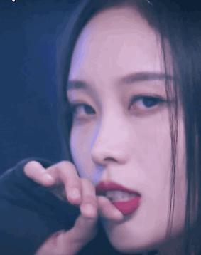 美人计|杨幂吃播了一个小时，口红都没掉色