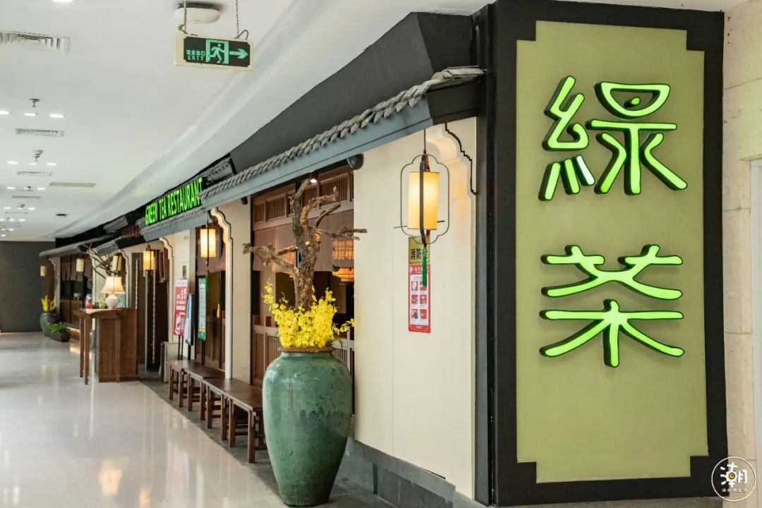 五一打卡超大的油菜花田,五一打卡家门口的花海