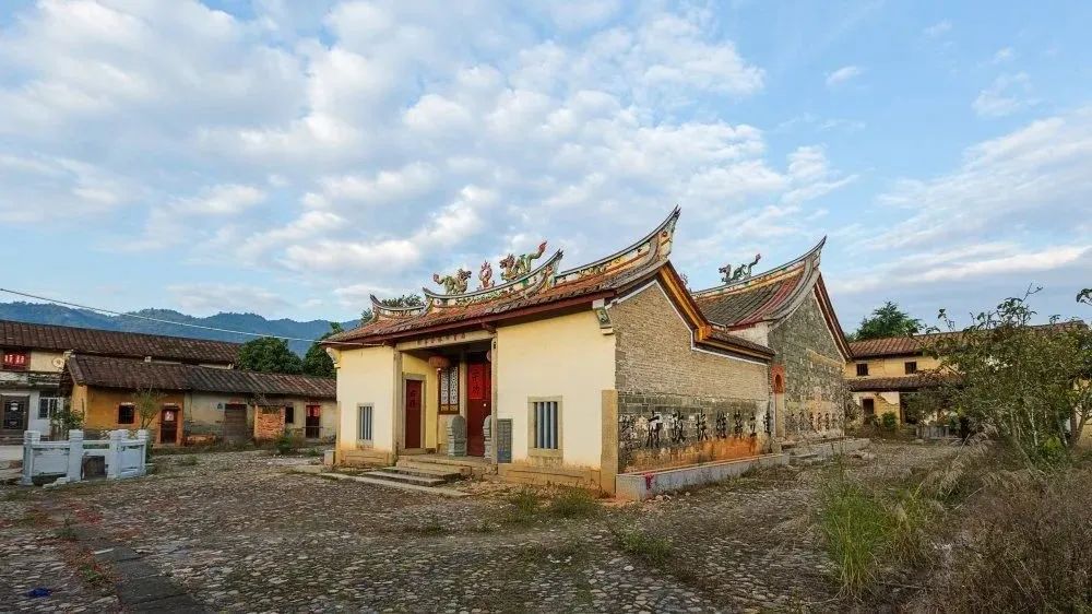 徐霞客游蝴蝶泉,徐霞客旅行记