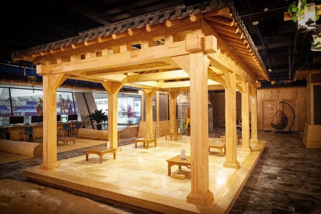 「温泉盛宴狂欢开启」只需28.1元!金水湾金水湾超大浴场两万平(单人洗浴+游泳),游玩旅行的快乐,内含洗浴,游泳,汗蒸,大屏观影