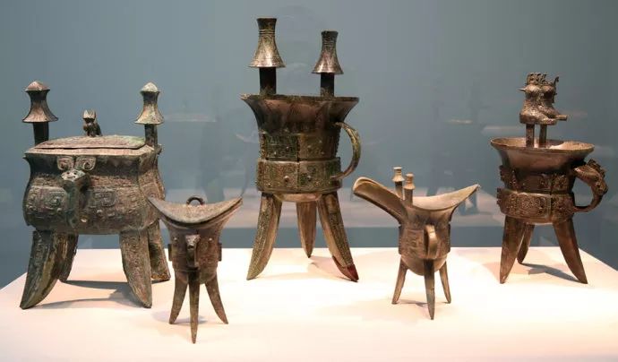 馆藏蓝锈青铜器,美国弗利尔美术馆青铜器展馆