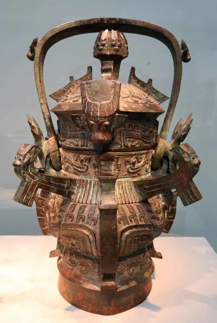 馆藏蓝锈青铜器,美国弗利尔美术馆青铜器展馆