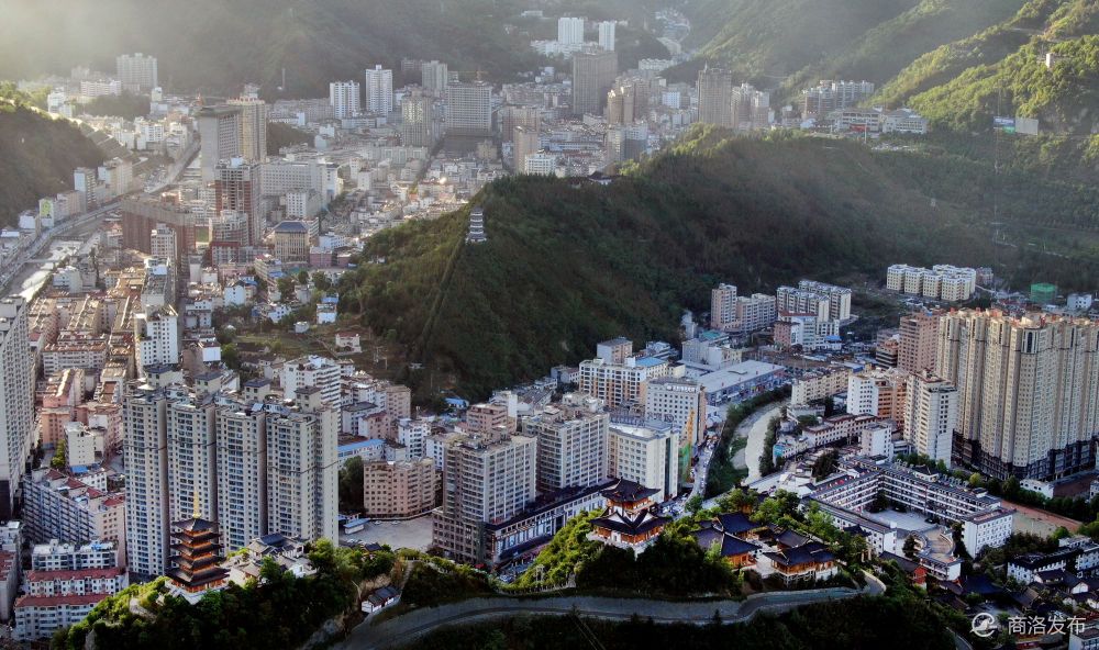 秦岭深处镇安县,秦岭深处的小县城静美佛坪