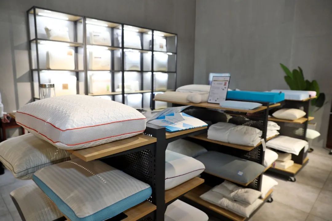 黄钦镇重大项目,黄钦检查生产