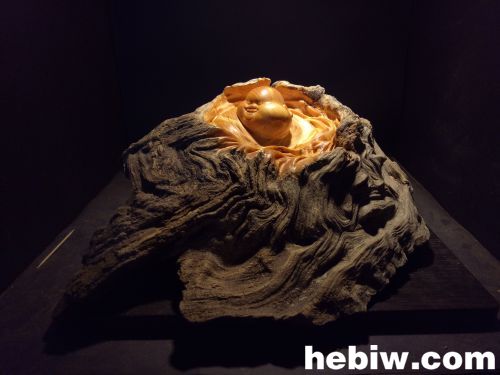 根雕传承人赋予朽木艺术生命,根雕大师杰作天然好木根雕