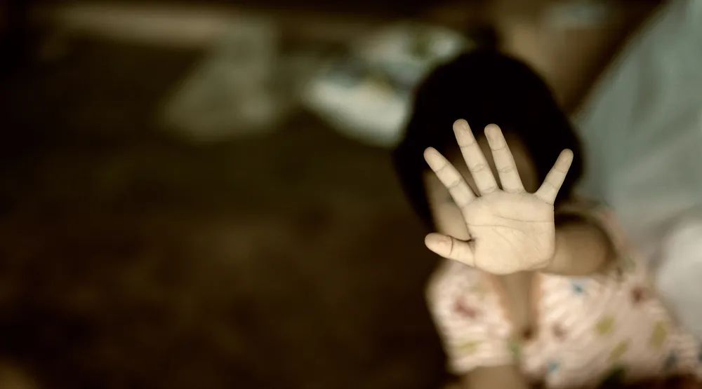 十岁男孩猥亵五岁女童：我们的性教育，究竟有多缺失？