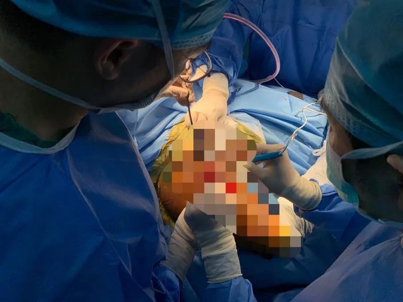 警惕一个月接诊超500例,警惕一例确诊病例