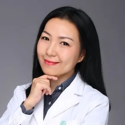 摘隐形眼镜有什么好方法吗,眼科怎么取隐形眼镜