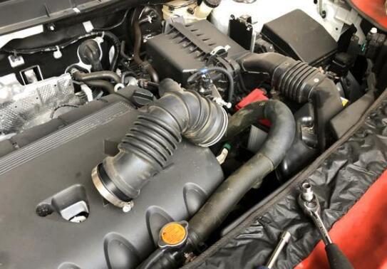 汽车发动机要怎么保养,汽车保养发动机要加什么