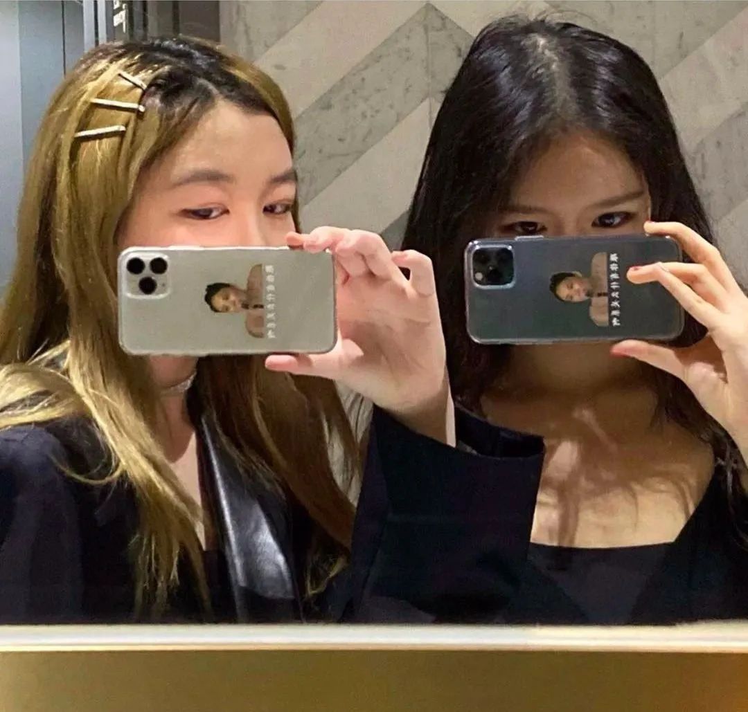 未来的名模双胞胎姐妹花,未来明星姐妹花