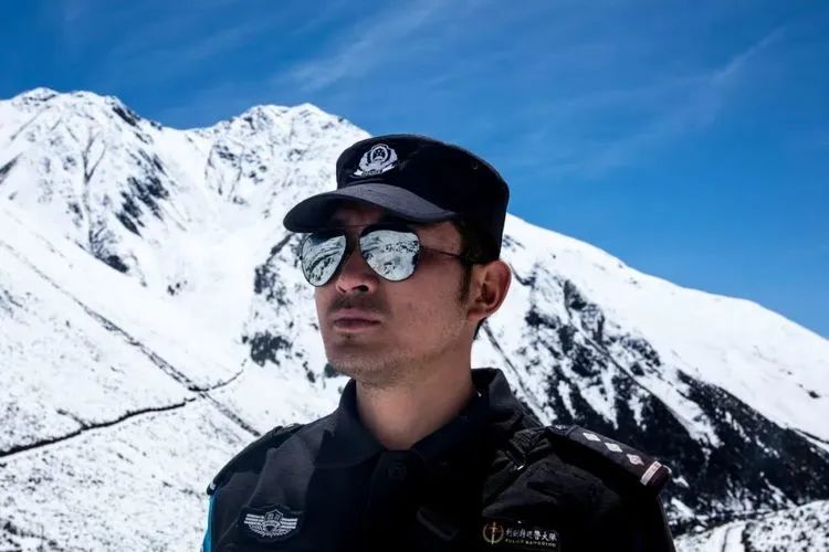 他们不是山神，却是虫草山上的守护神！