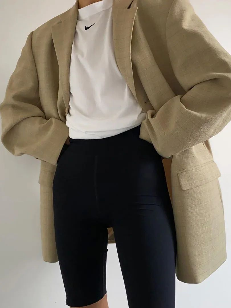 别追BM风了,今年做个NIKE女孩吧