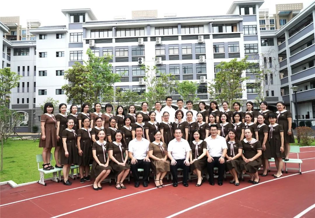 南宁凤翔路小学校园环境,每所学校都是好学校处处是好学区