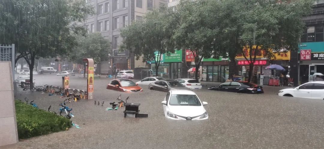 雨水98.1毫米对车辆有涉水可能吗,下暴雨车涉水需要检查哪些