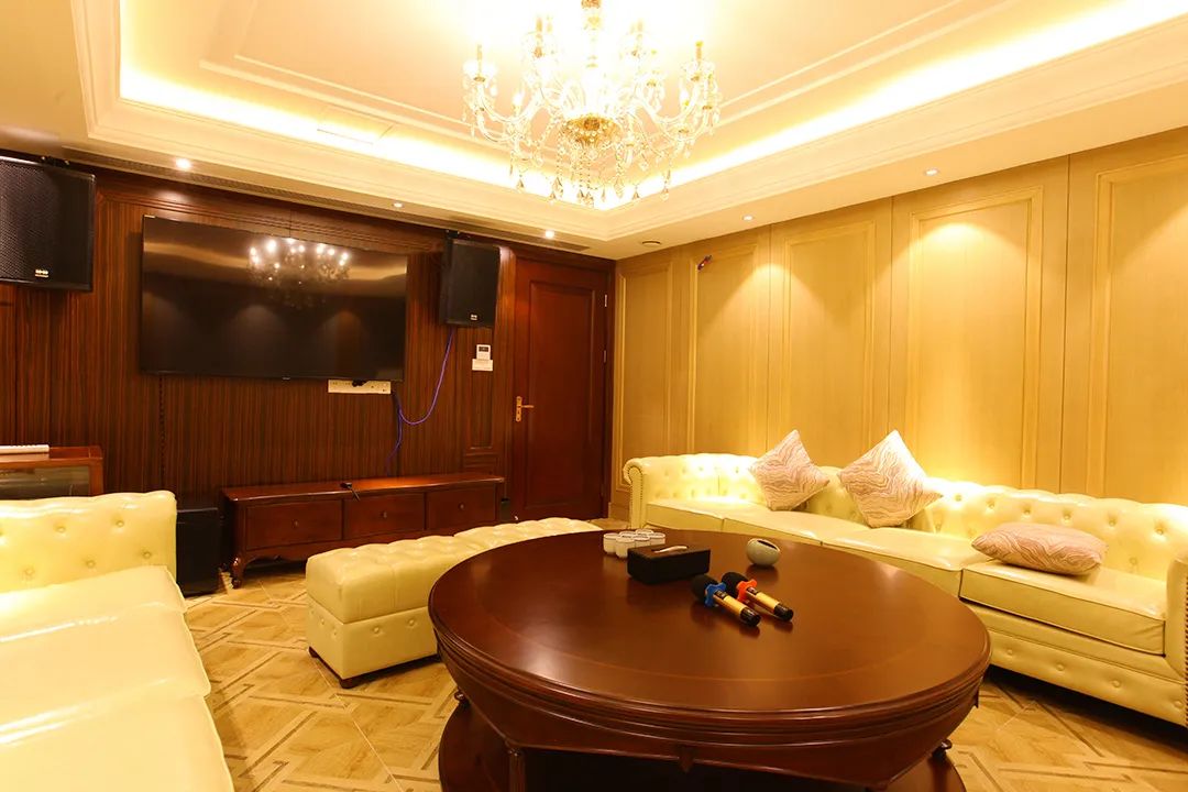 比买一送一还划算，全年不涨价！享山水画里329㎡双卧别墅，玩皮划艇漂流