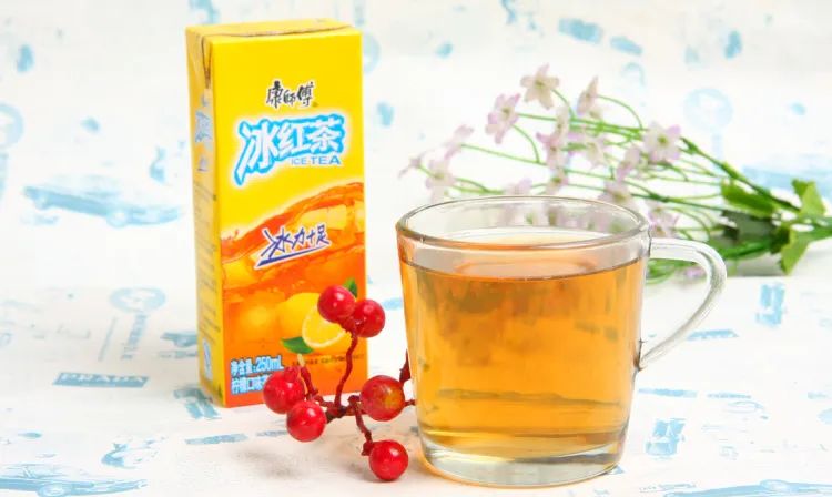 超大大大大网红小黄鸭空降常州，萌到尖叫