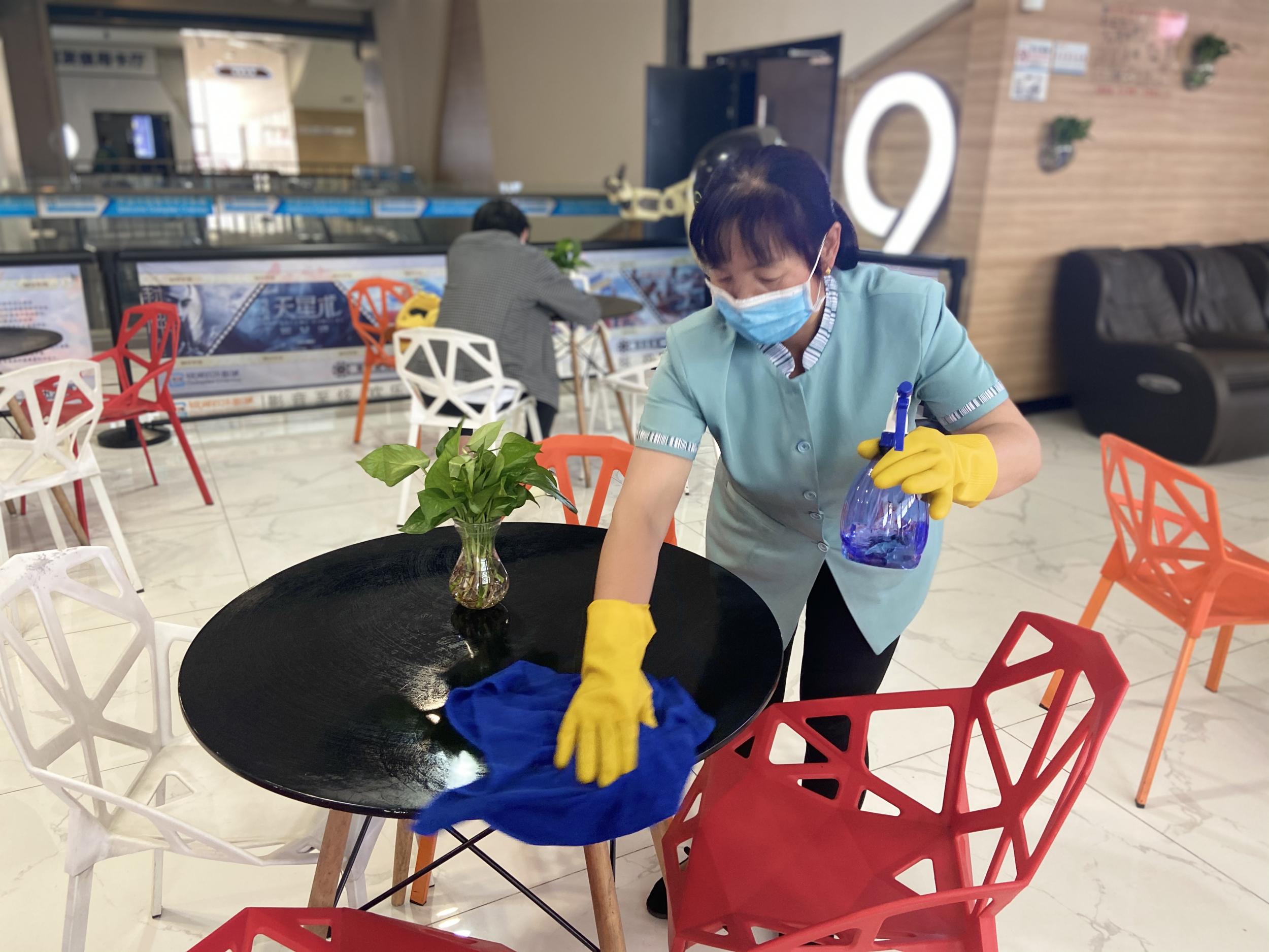 时隔158天电影院再次开门迎客