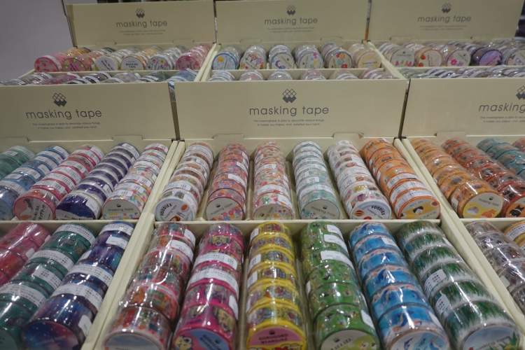 “杂货控的天堂”LoFt今天开业，排队排到弄堂去……神奇