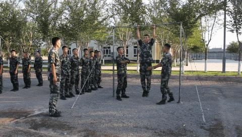 嘿，战友！这纪录你敢来破吗？