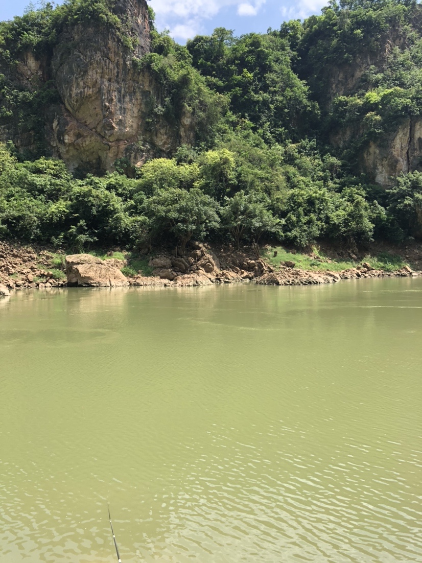 雷打滩水电站钓棚图片,雷打滩水电站钓鱼棚电话