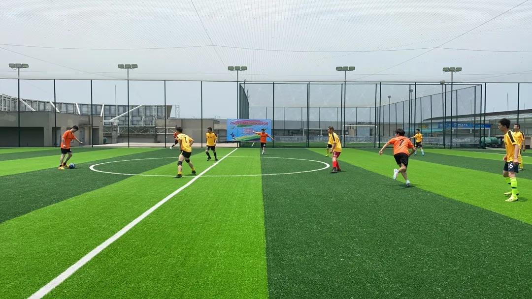 天目西街道生活日记——以球会友，其乐无穷！2020年天目西路街道街区足球友谊赛圆满举办