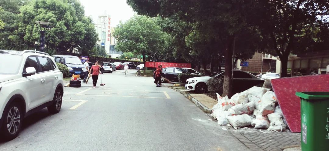 地段很好质量不好的房子,地段好配套全还是现房