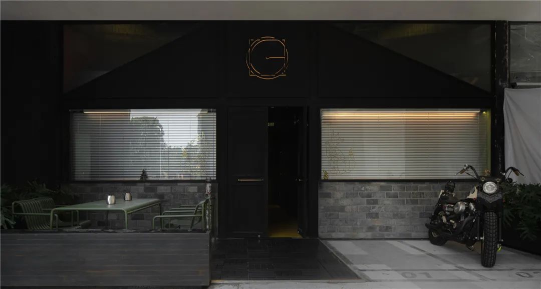 这个刺青店不一样，你要的社交属性它都有