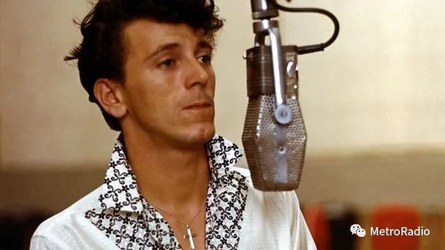 怎么着？我们威尔士乐队不要面子的吗？！|PluStar