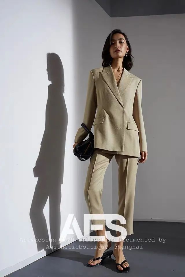 讲时尚穿搭,讲穿搭轻奢