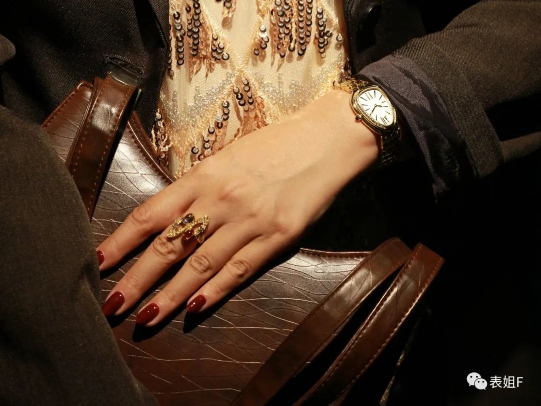 宝格丽入门级首饰盒,宝格丽白贝母小扇子首饰盒