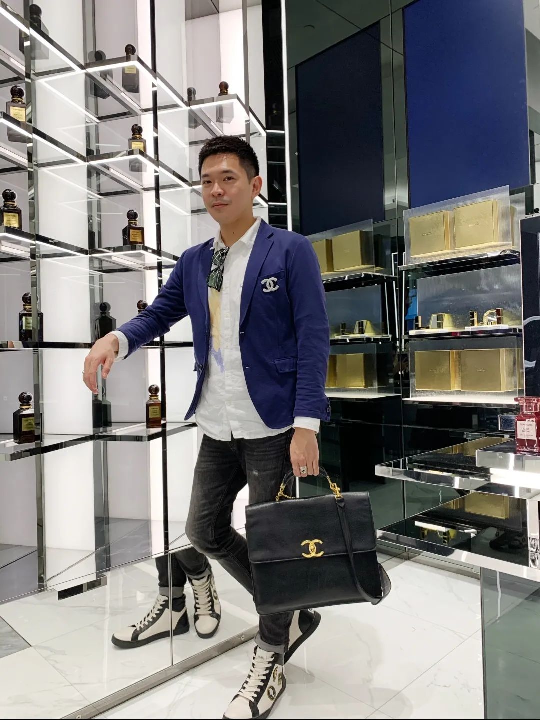 都说男人就是要大包，布耀廉到底谁大包