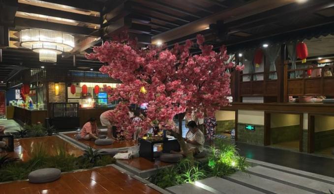 金秋泡汤正当时，这才是舒坦