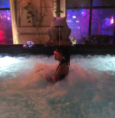 金秋泡汤正当时，这才是舒坦