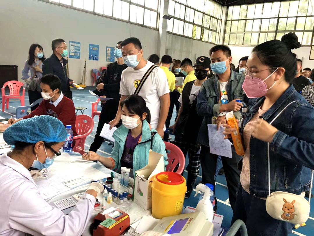 咵咵我的社区|社区书记垫资十万只为居民吃到“良心菜”