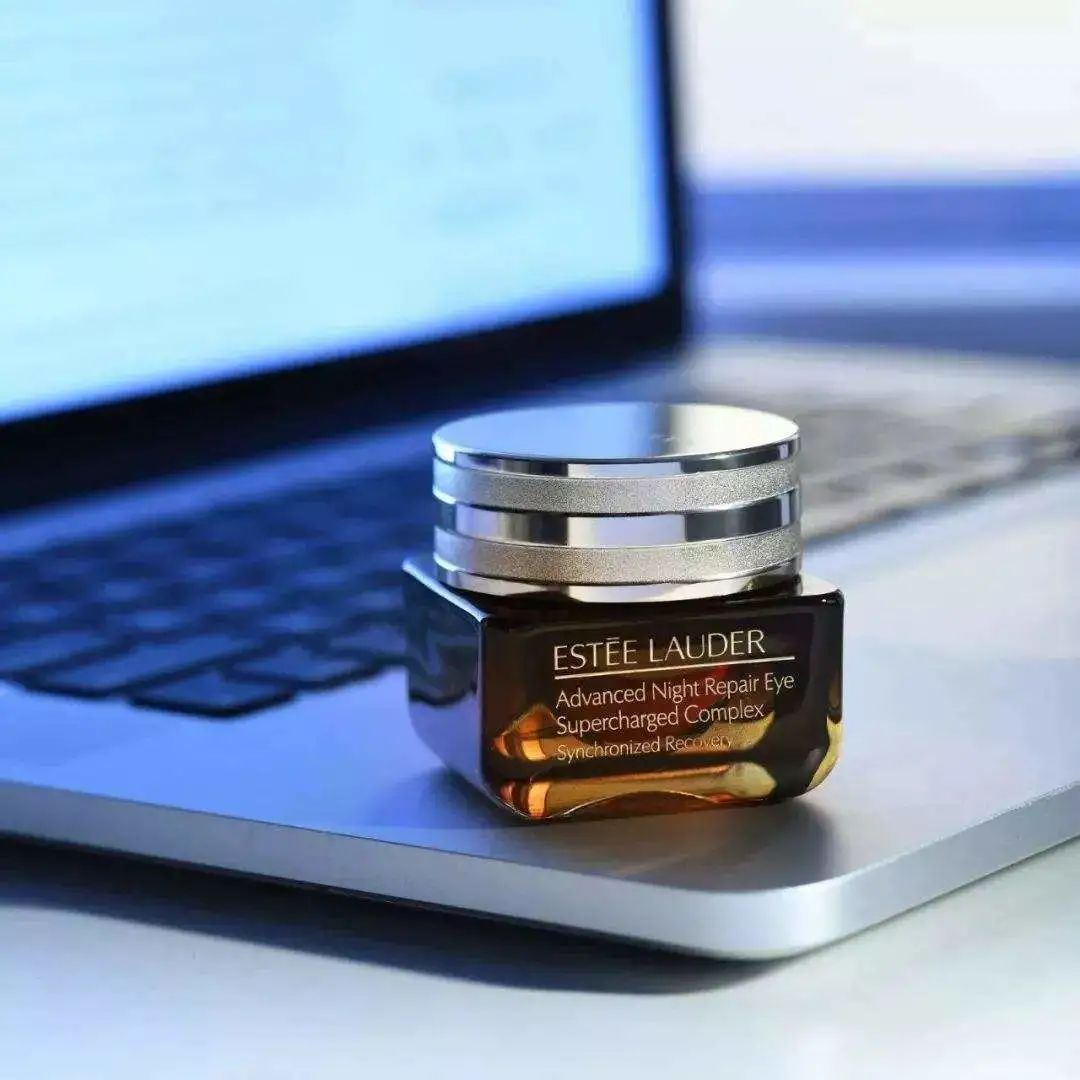 秘籍|夏季夜生活主角掰头,赌Ta稳赢